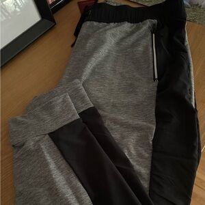 Tommy John Women’s Go Anywhere Quick Dry Jogger - NWT